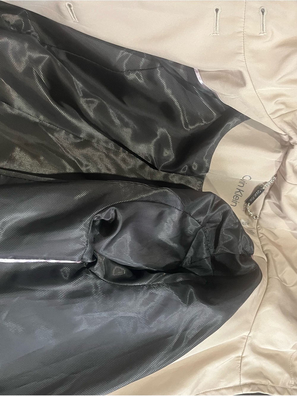Calvin Klein Light Beige Hooded Pleated Trench Coat - Picture 3 of 3